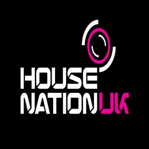 Luister naar HouseNationUK Radio in de app