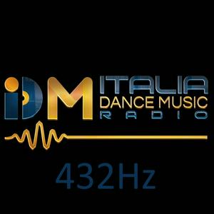 Luister naar Italia Dance Music in de app