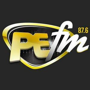 Luister naar PE FM in de app