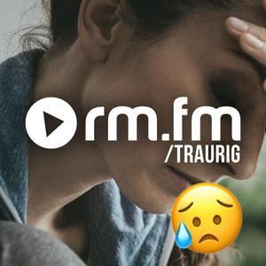 Luister naar Traurig by rautemusik in de app