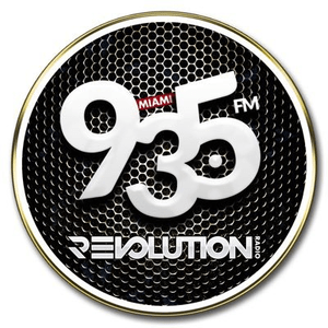 Luister naar Revolution 93.5 in de app