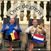 undefined Mark en Dirk over de grens