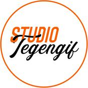 Podcast Studio Tegengif