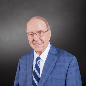 Luister naar Dr. James Dobson's Family Talk in de app