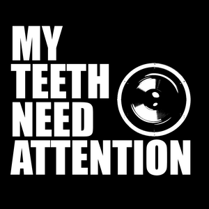 Luister naar MyTeethNeedAttention Podcast in de app