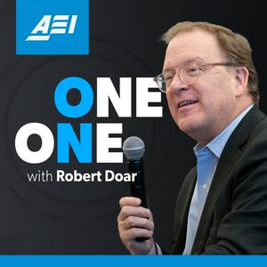 Luister naar One on One with Robert Doar in de app