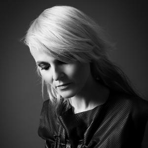 Luister naar Sister Bliss In Session in de app