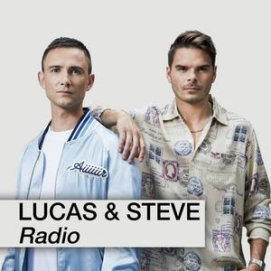 Luister naar Lucas & Steve Radio in de app