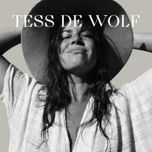 Luister naar TESS DE WOLF in de app