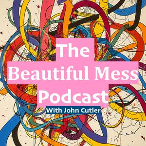 Luister naar The Beautiful Mess Podcast in de app